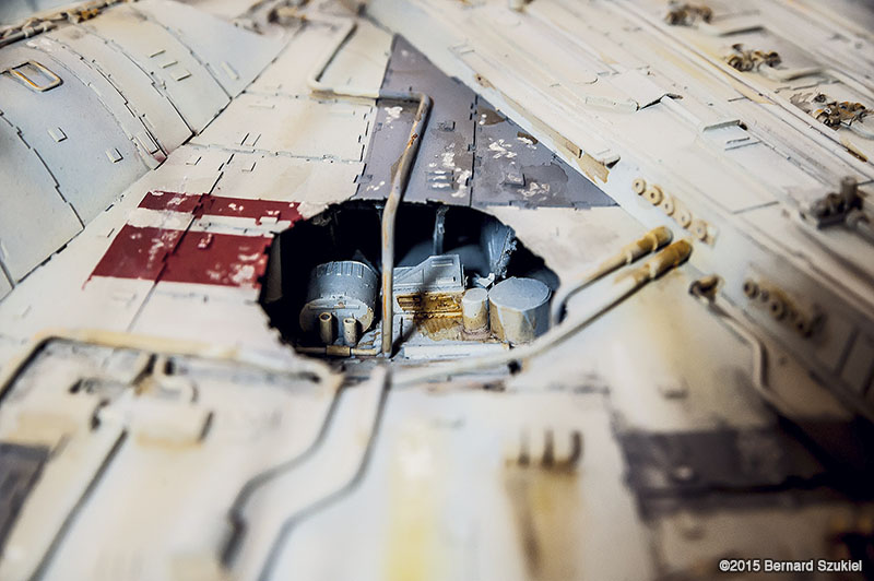 Illustration for article titled Millennium Falcon Papercraft Is A Work Of Art